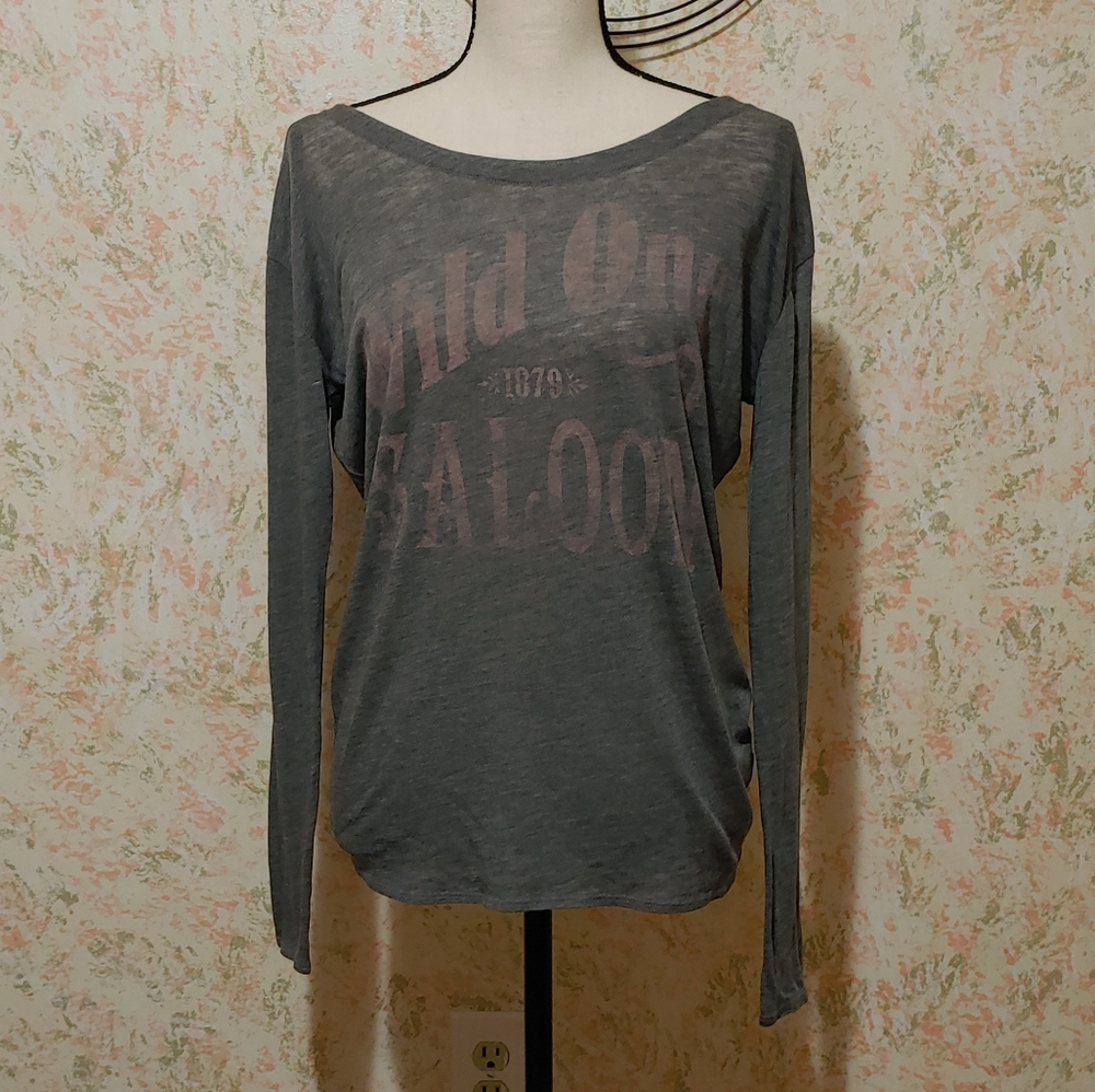 NWT Chaser V-Back Long Sleeve Top size Small